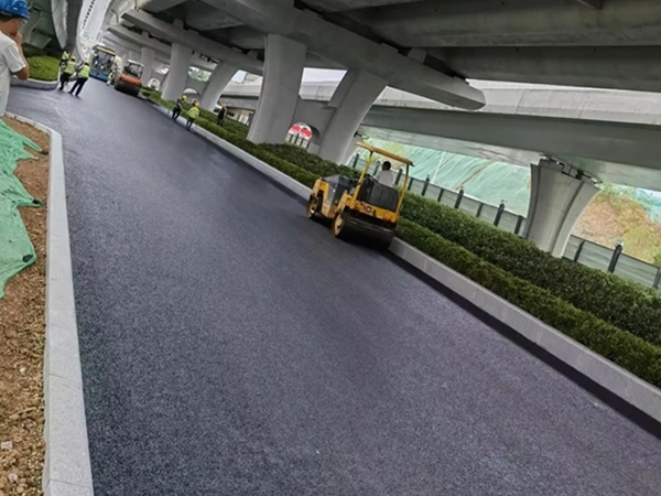 滨江沥青道路养护：确保长久安全与高效流通的关键